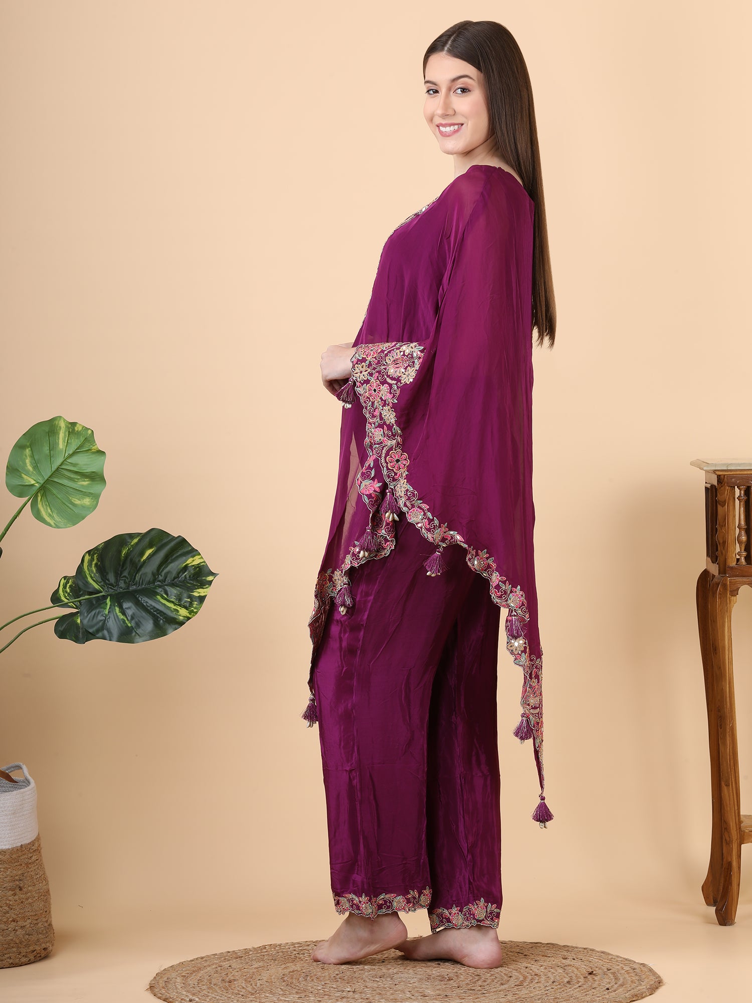 GRACEFUL KAFTAN