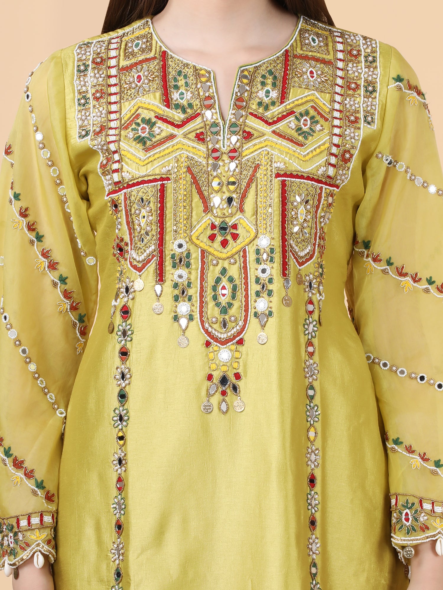 EMBELLISHED SUIT SET