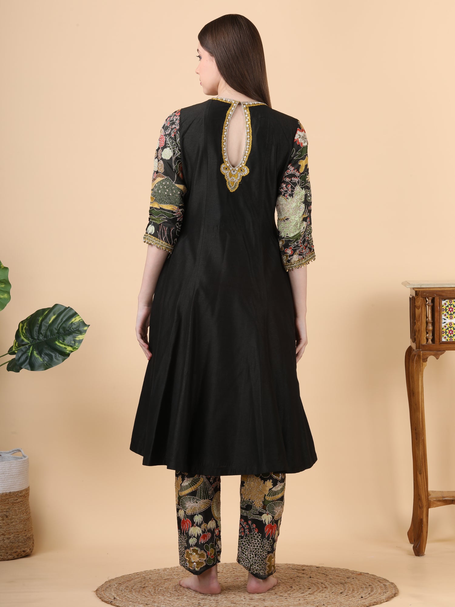 FABRIC- silk                          EMBROIDERY-pearls,handwork,shells                         DESIGN PATTERN-pants style                      WITH-dupatta