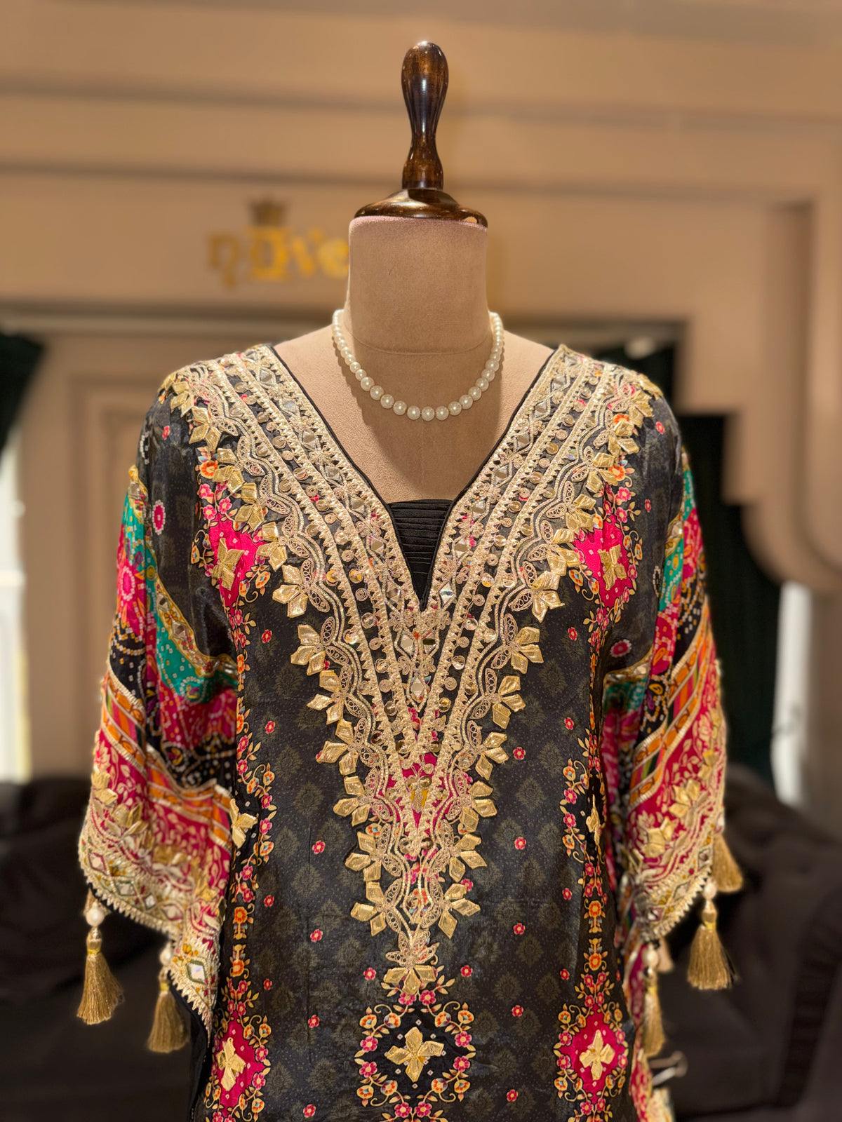 Black Multicolour Embroidered Kaftan Suit