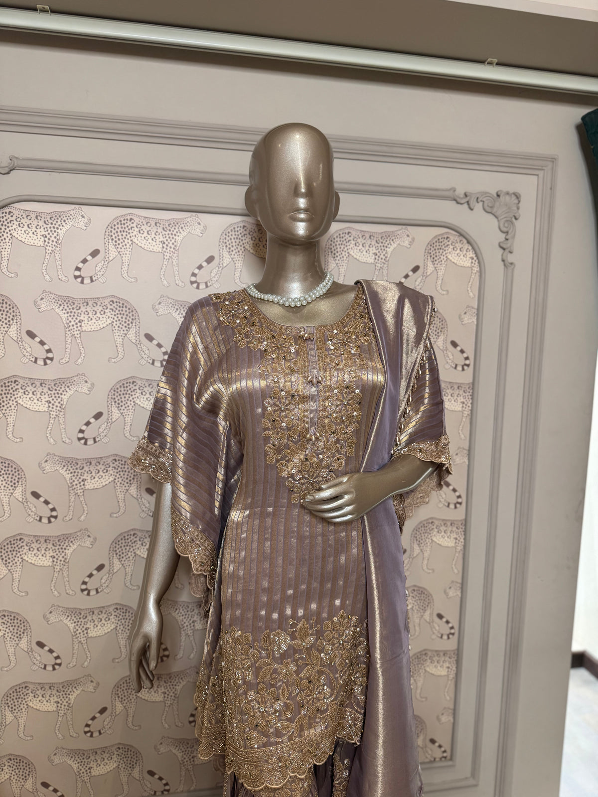 Elegant Mauve Embroidered Kaftan Set