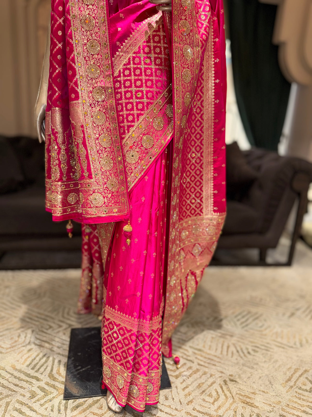 Rani Pink Banarasi Bandhani Silk Saree with Heavy Zardozi Border & Geometric Lattice Jaal